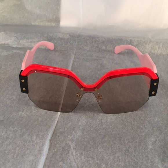 🔥Color block  Sunglasses 🔥 - Picture 2 of 3